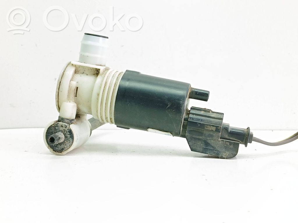 Windscreen/windshield washer pump   601411C,42671