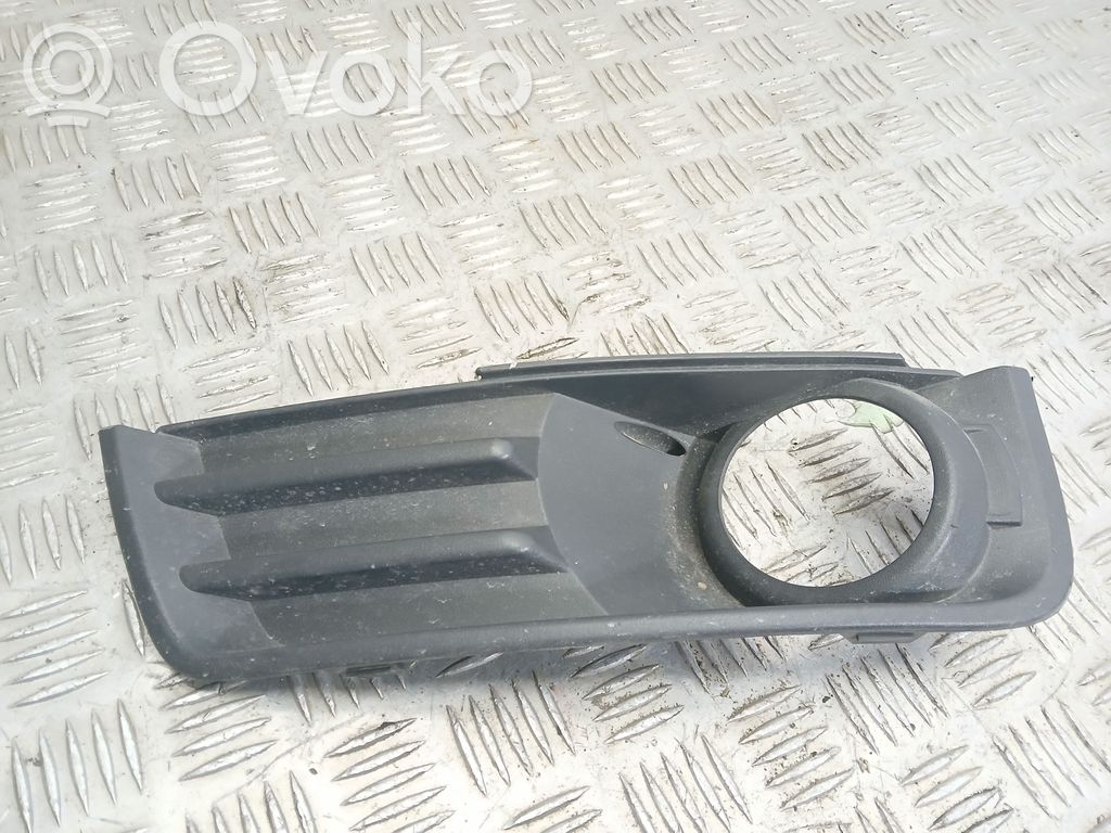 Ford Focus C-MAX Etupuskurin alempi jäähdytinsäleikkö 