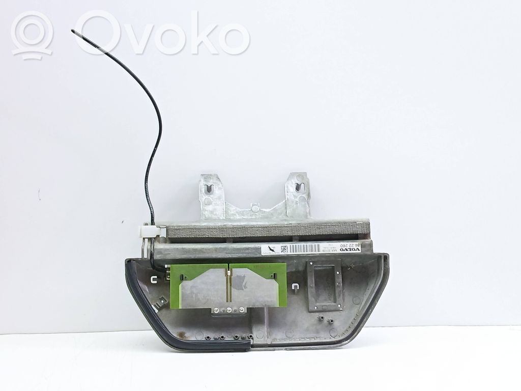 Volvo V70 GPS-pystyantenni 