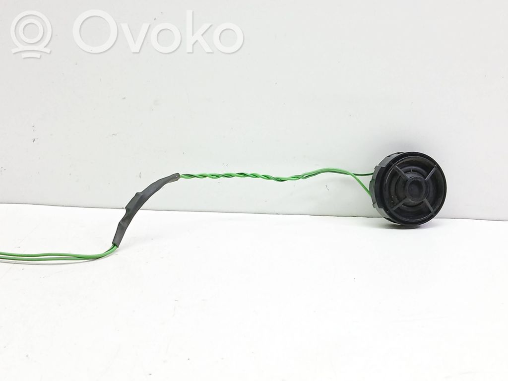 Audi A3 S3 8L Front door speaker 