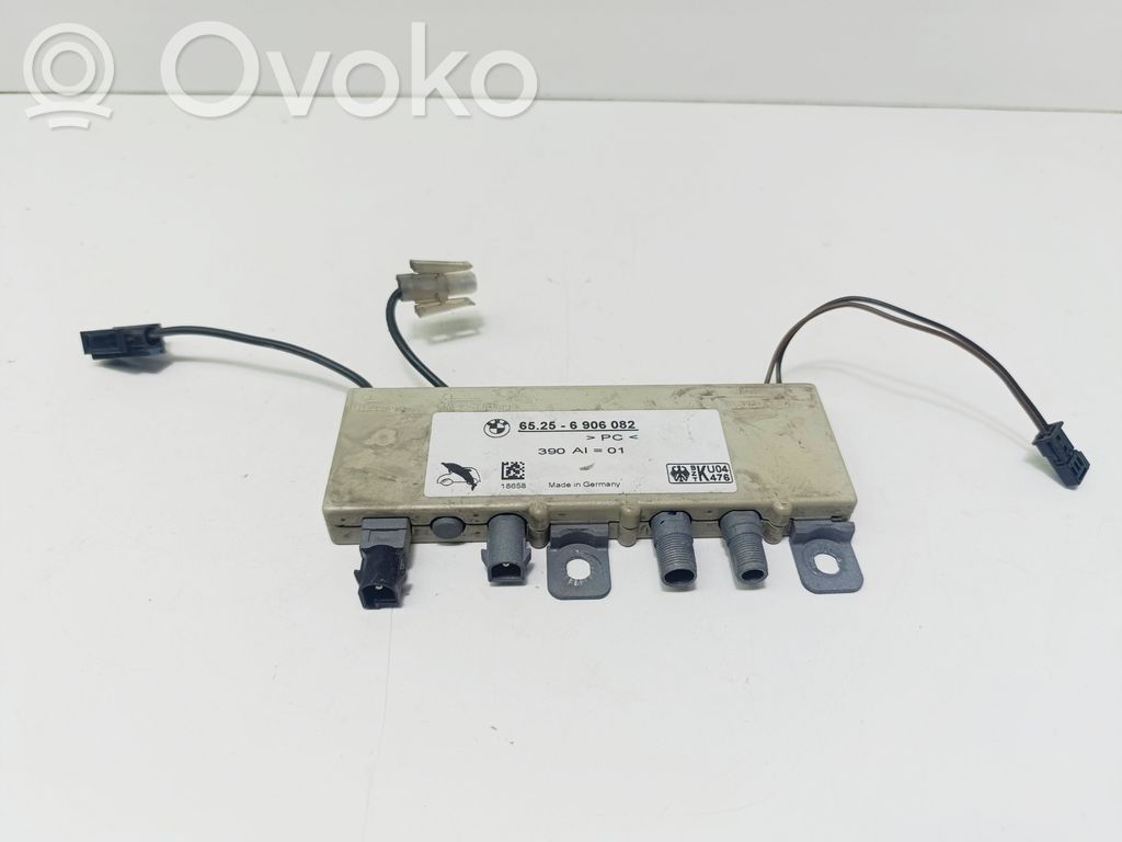 BMW 5 E39 Antenos stiprintuvas 