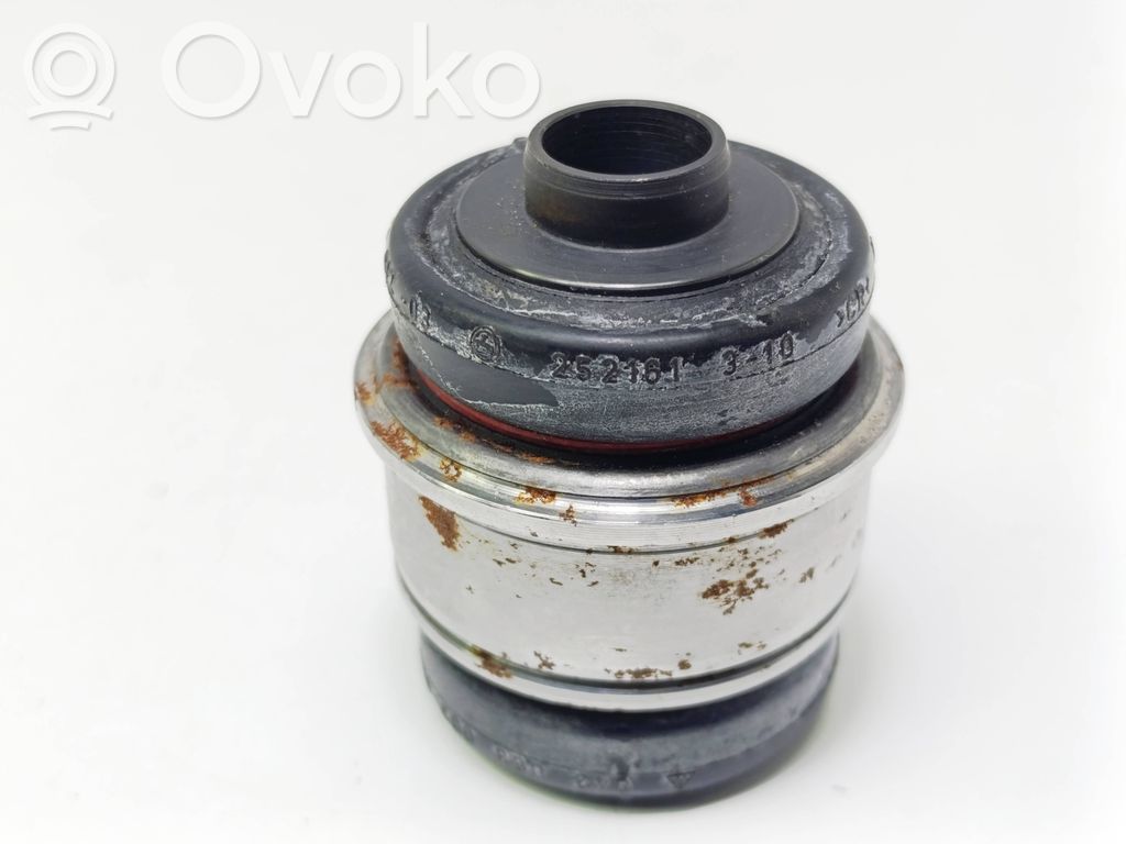 BMW 5 E39 Poduszka / Łapa zawieszenia belki osi tylnej 
