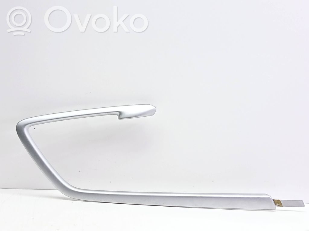 Volvo XC60 Front door trim bar 