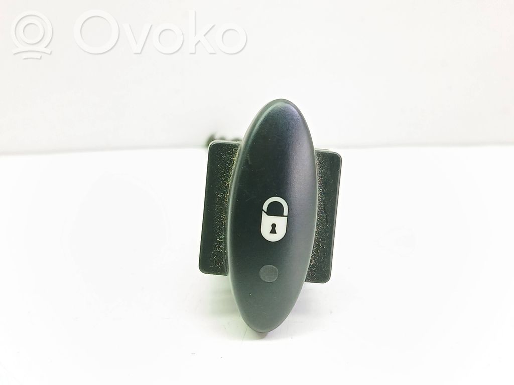 Citroen C5 Central locking switch button 