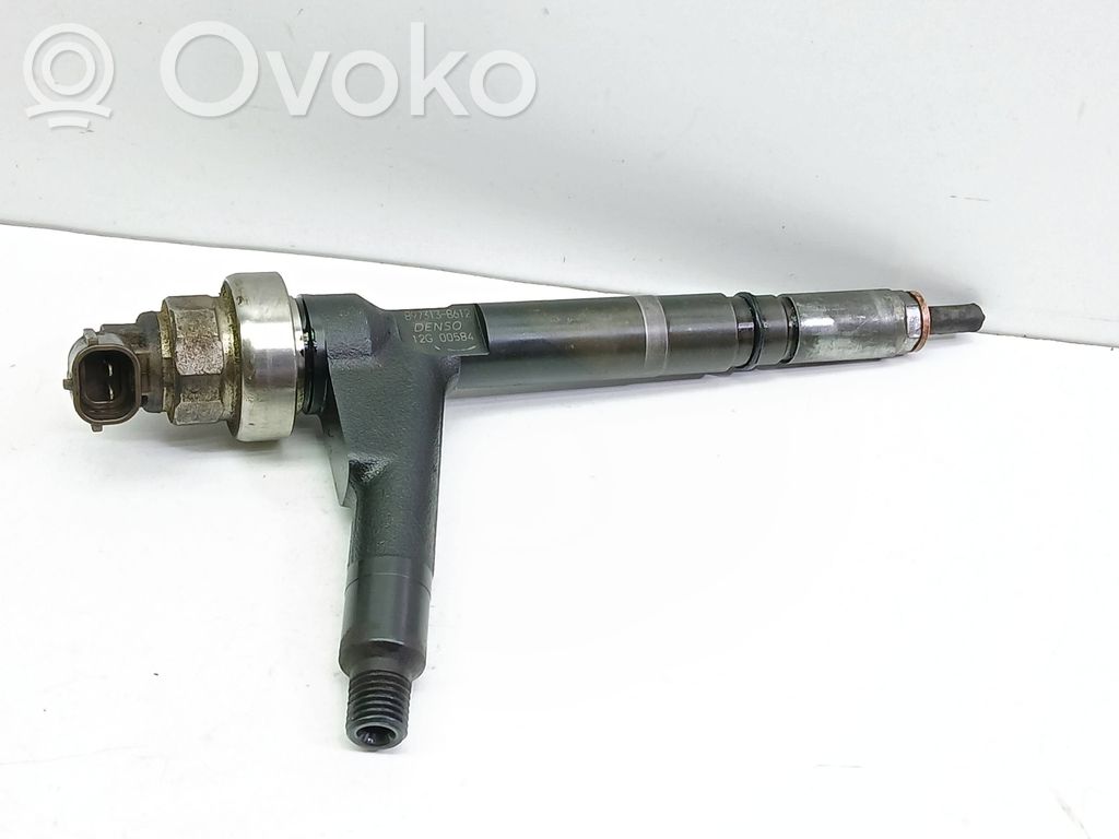 Opel Combo C Fuel injector 
