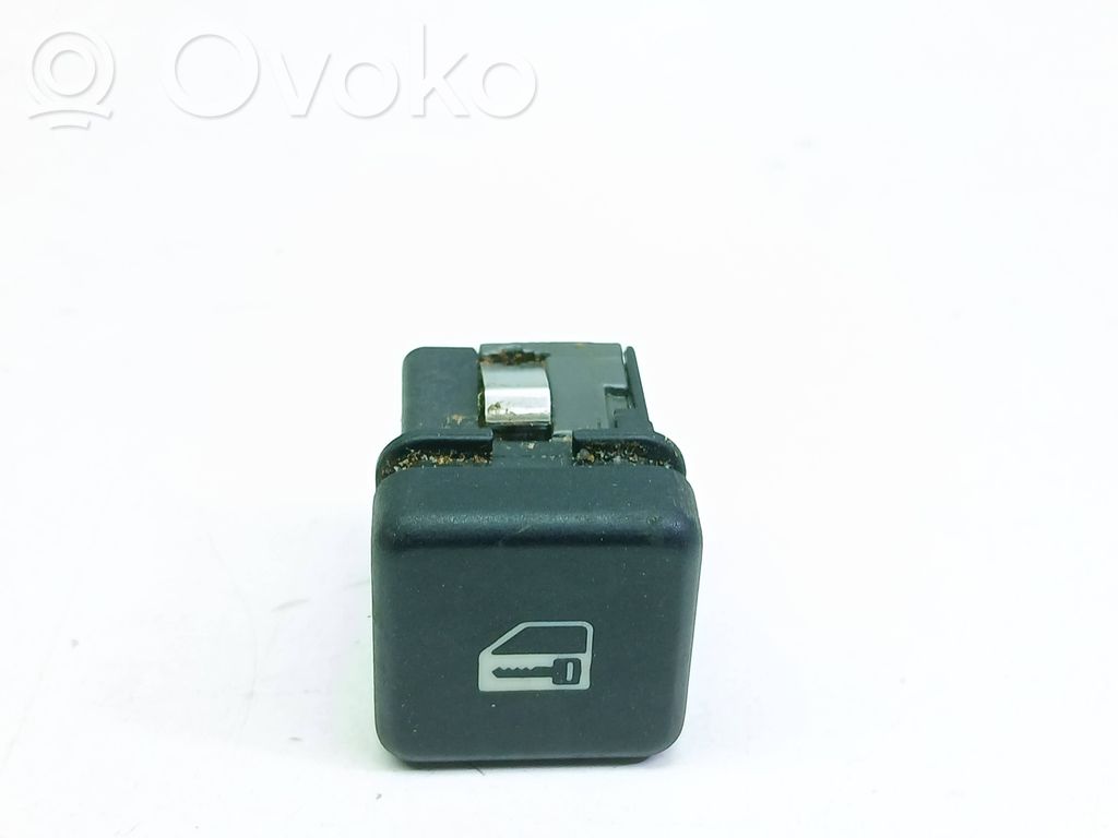 Buton comutator închidere centralizată   8360828