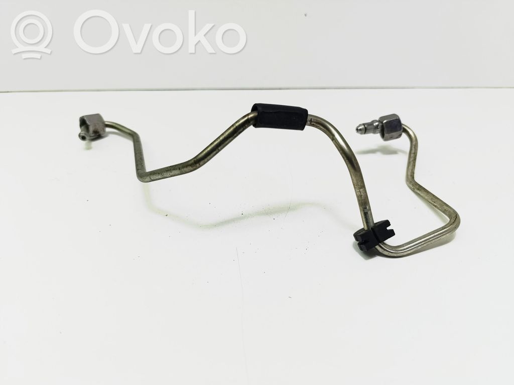 BMW 1 F20 F21 Fuel line pipe 