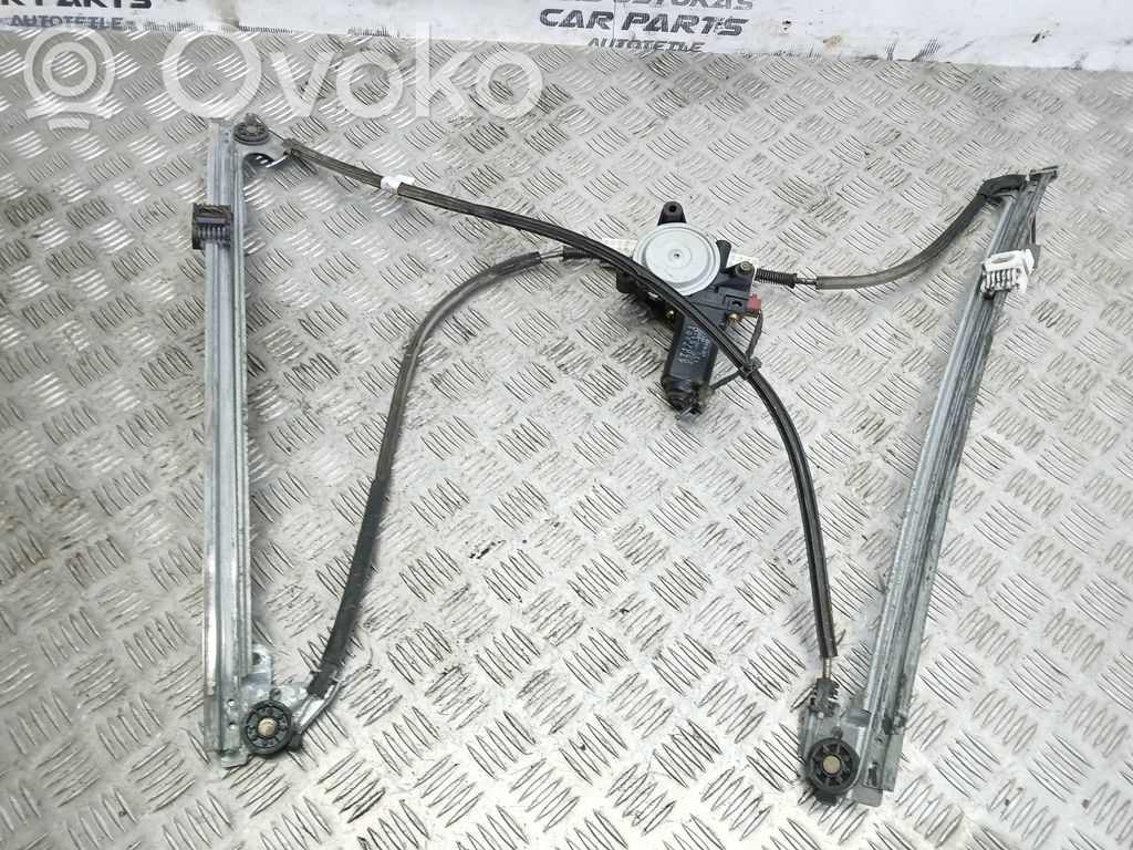Chrysler Voyager Macara ușă față cu motor 