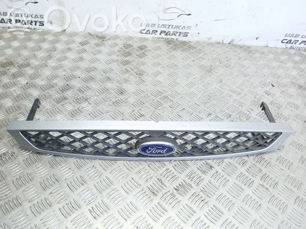 Front grill   2M518200DCW