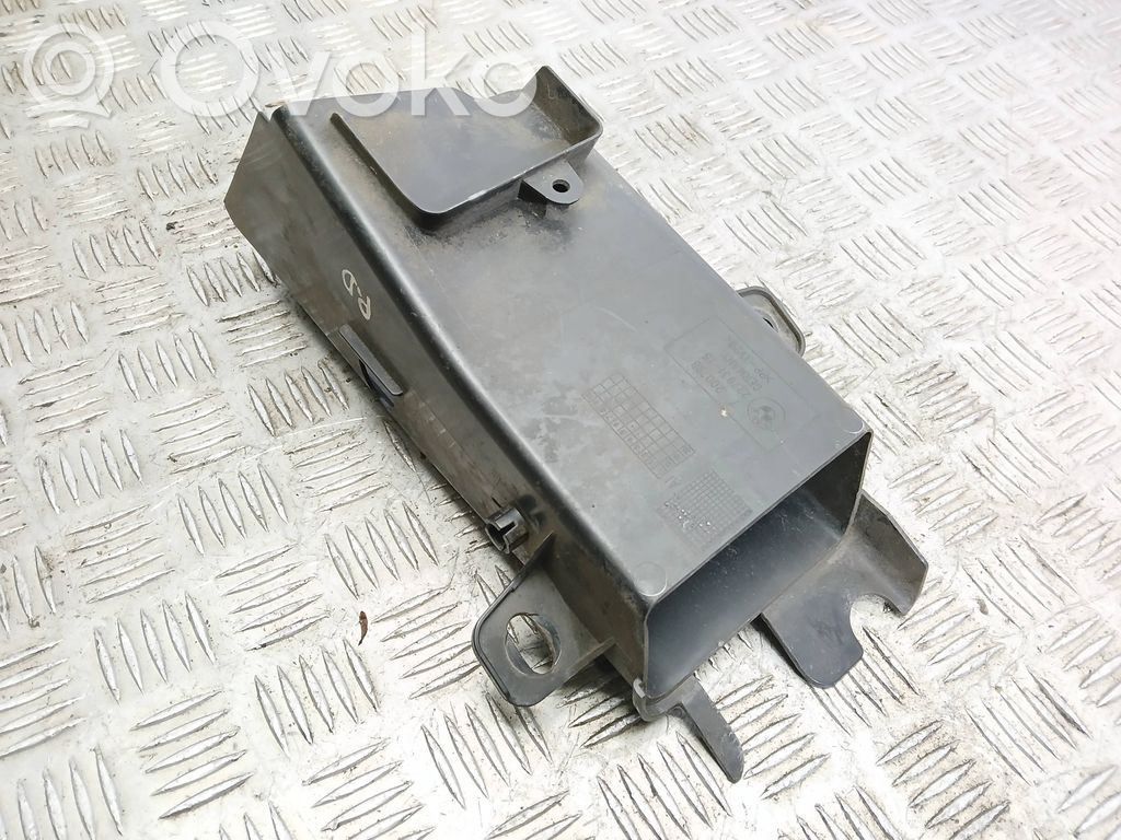 BMW 5 F10 F11 Brake cooling air channel/duct 