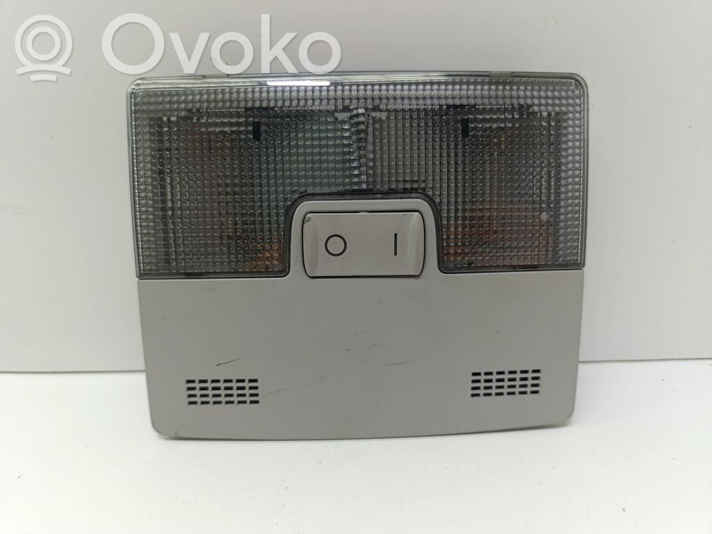 Audi A6 S6 C5 4B Luz del asiento delantero 