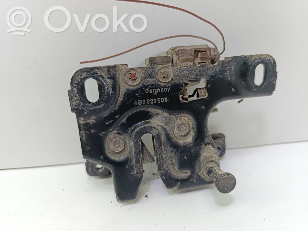 Audi A6 S6 C5 4B Engine bonnet/hood lock/catch 