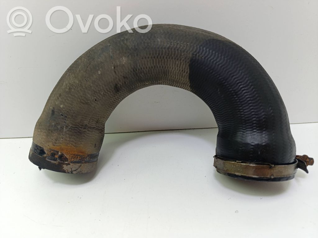 Välijäähdyttimen letku   55352567
