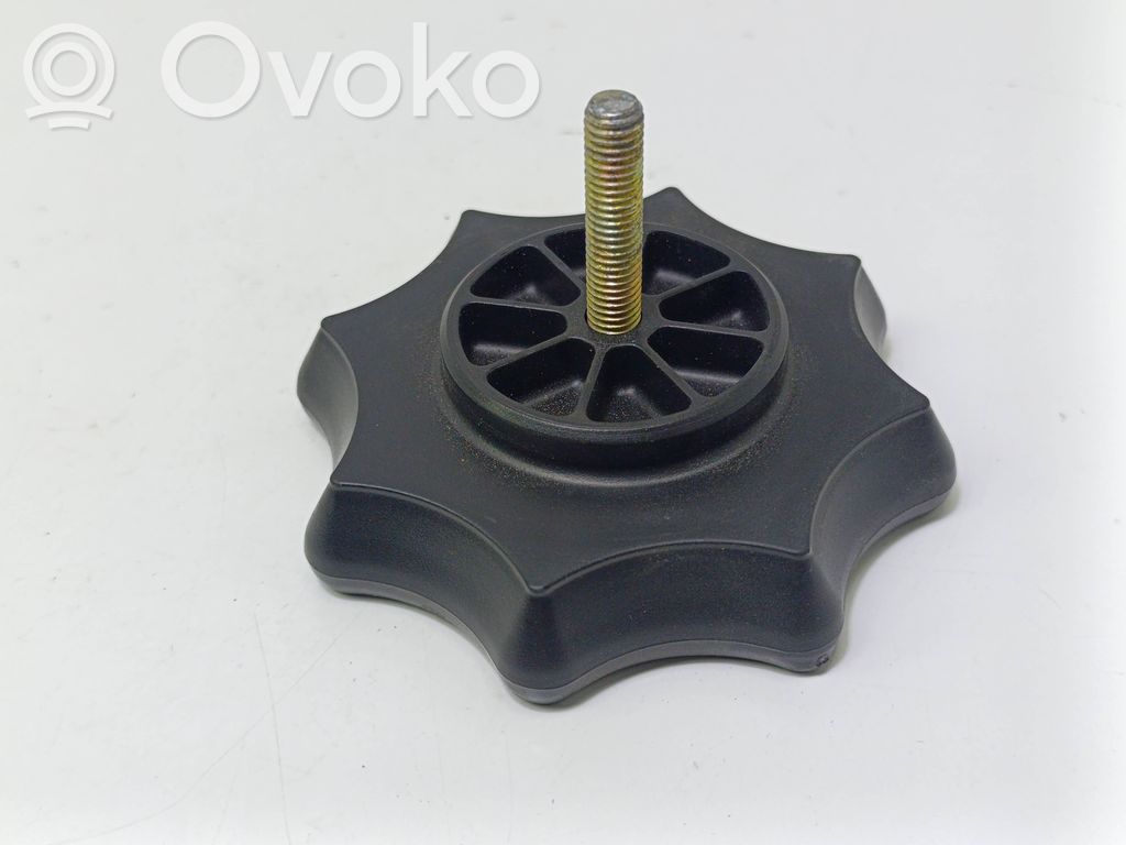 Volkswagen Polo IV 9N3 Tornillo de la rueda de repuesto 