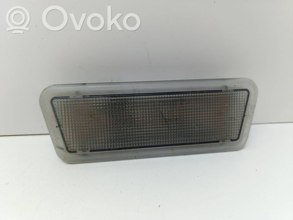 Opel Zafira A Etuistuimen valo