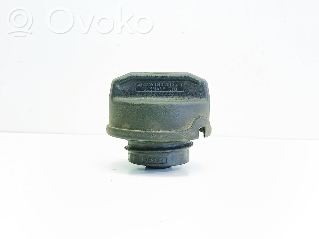 Audi A6 S6 C5 4B Tappo del serbatoio del carburante