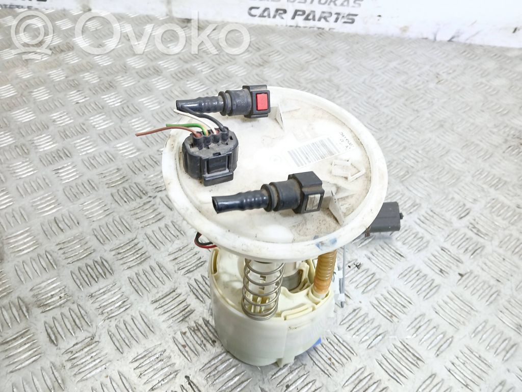 Bomba interna de combustible   2S619H307CE
