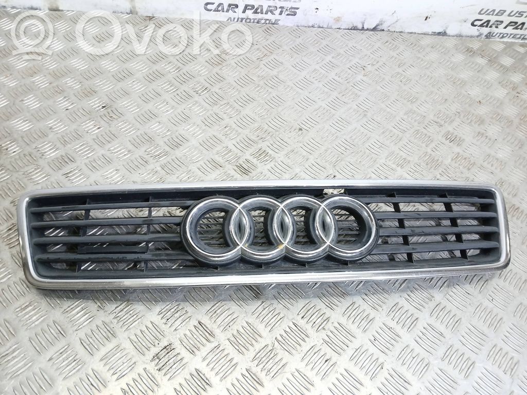 Audi A6 S6 C5 4B Griglia superiore del radiatore paraurti anteriore 