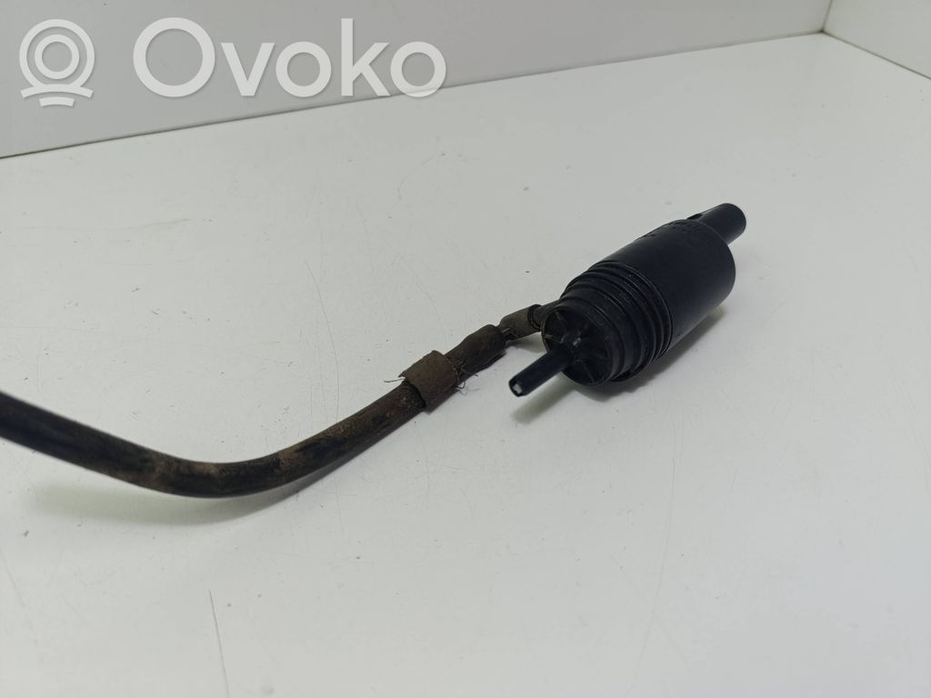 BMW 5 E60 E61 Pompa lavavetri parabrezza/vetro frontale 