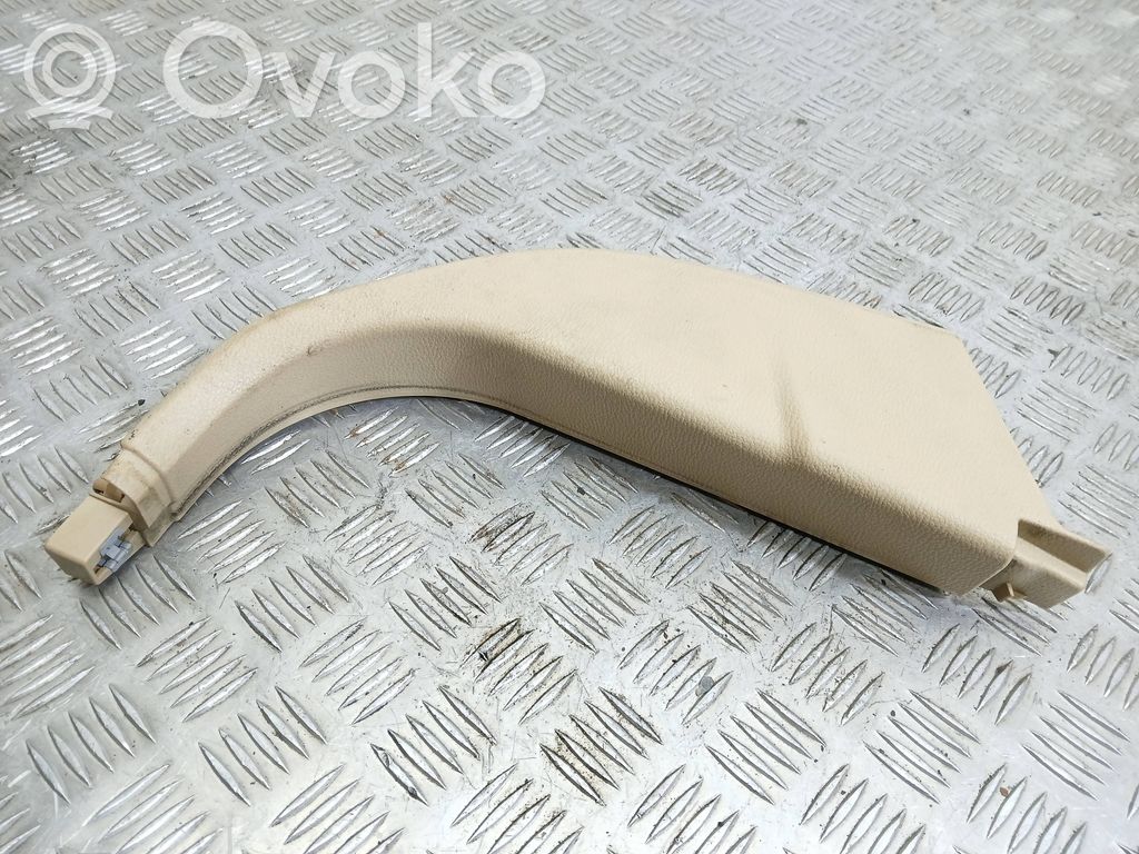 Foot area side trim   7148508