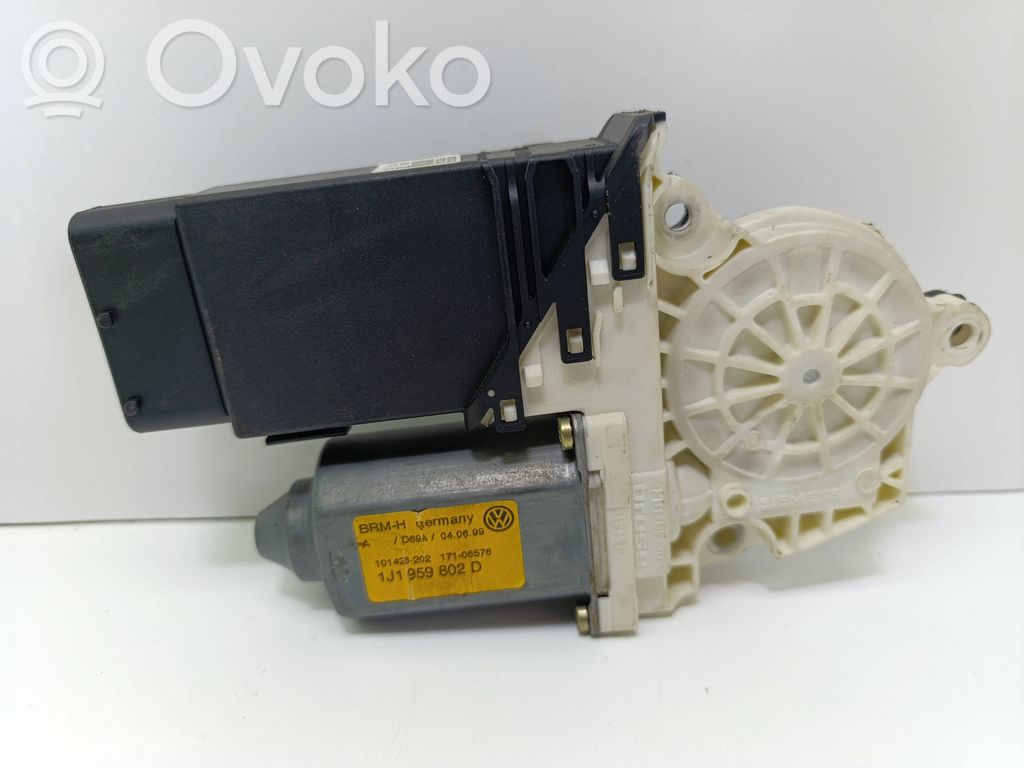 Volkswagen Golf IV Motor macara geam ușă față 