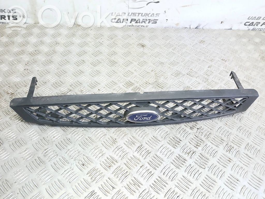 Ford Focus Grotelės priekinės