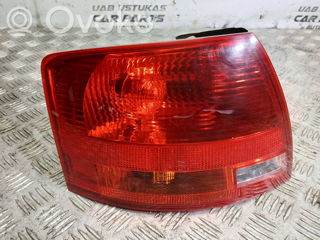 Audi A4 S4 B7 8E 8H Lampa tylna