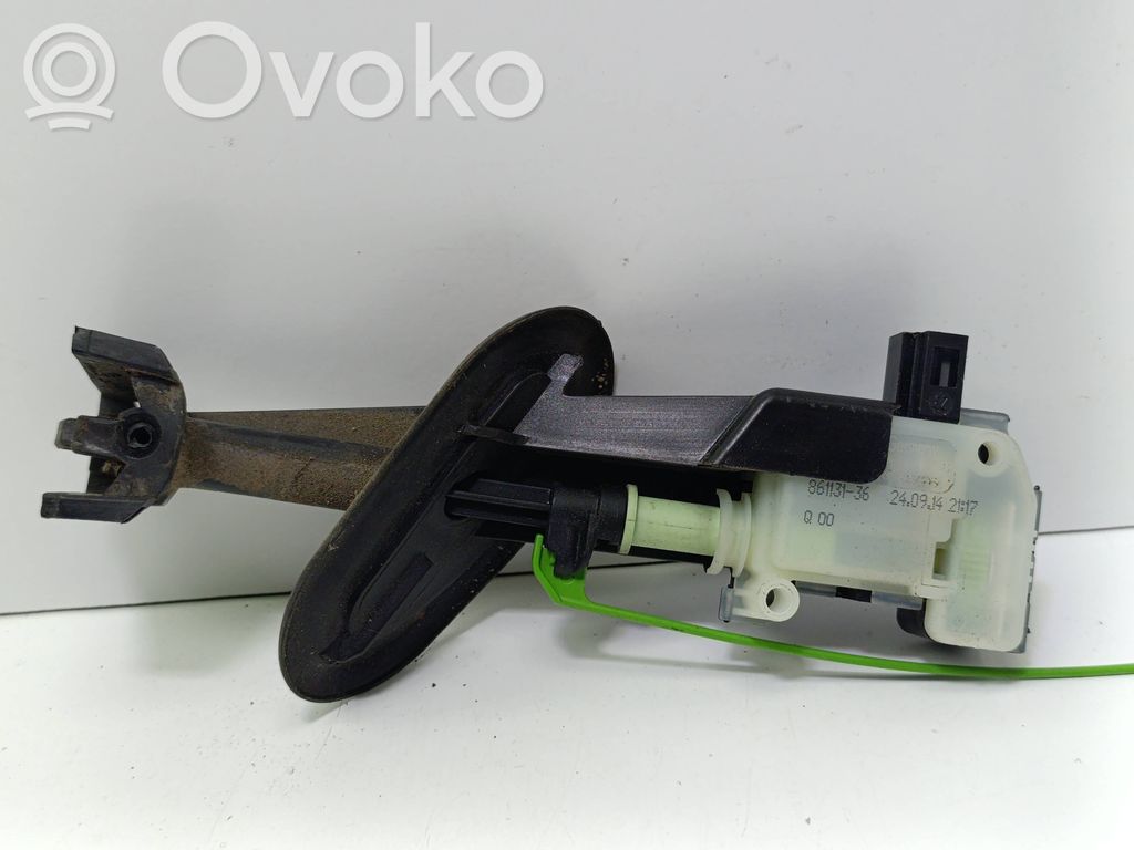 Volvo V60 Fuel tank cap lock motor 