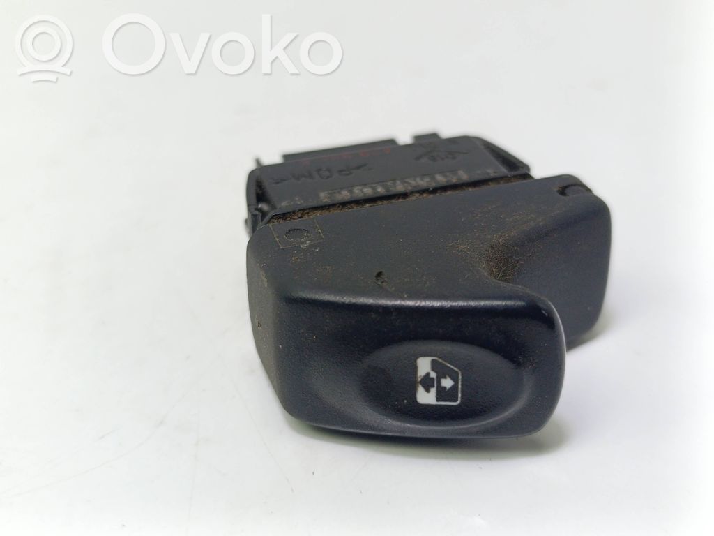 Renault Megane I Electric window control switch 