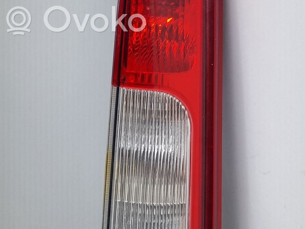 Rear/tail lights   2SK008723,3M5113A602AA