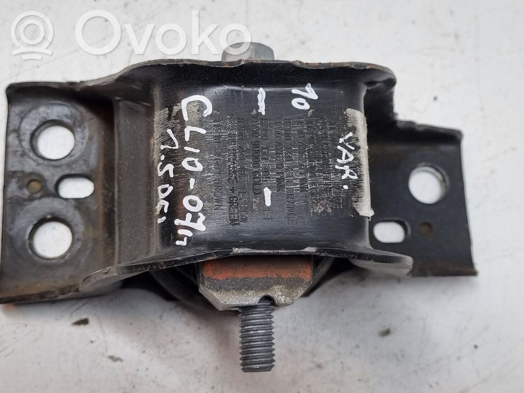 Renault Clio III Engine mount bracket 
