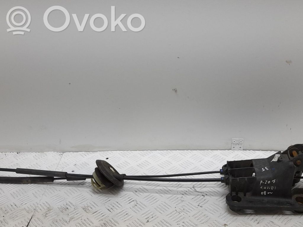 Peugeot 207 Gear shifter/selector 