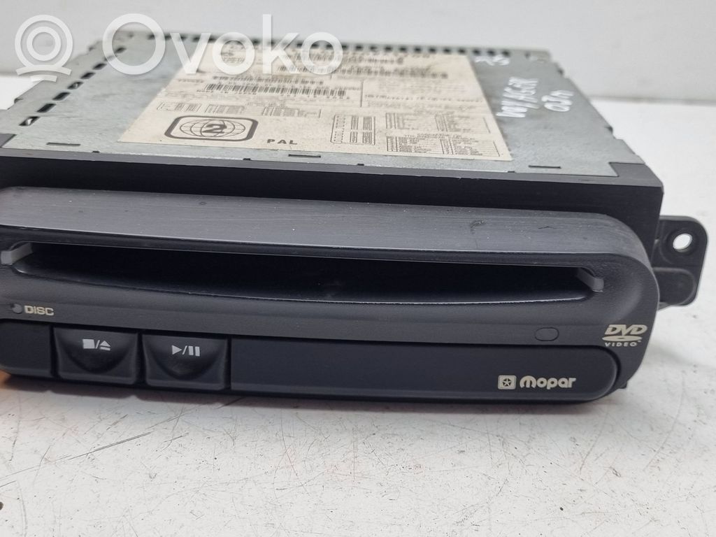 Chrysler Voyager Radio / CD/DVD atskaņotājs / navigācija 