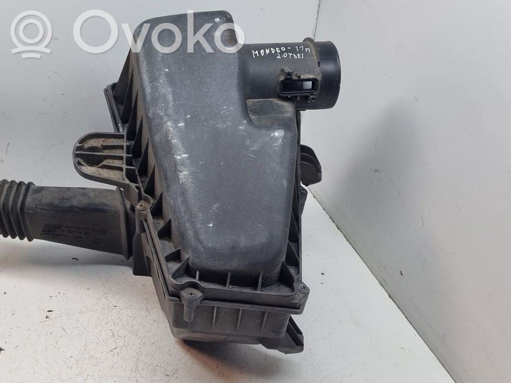 Ford Mondeo MK IV Luftfilterkasten 