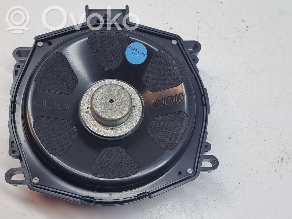 BMW X5 E70 Subwoofer 