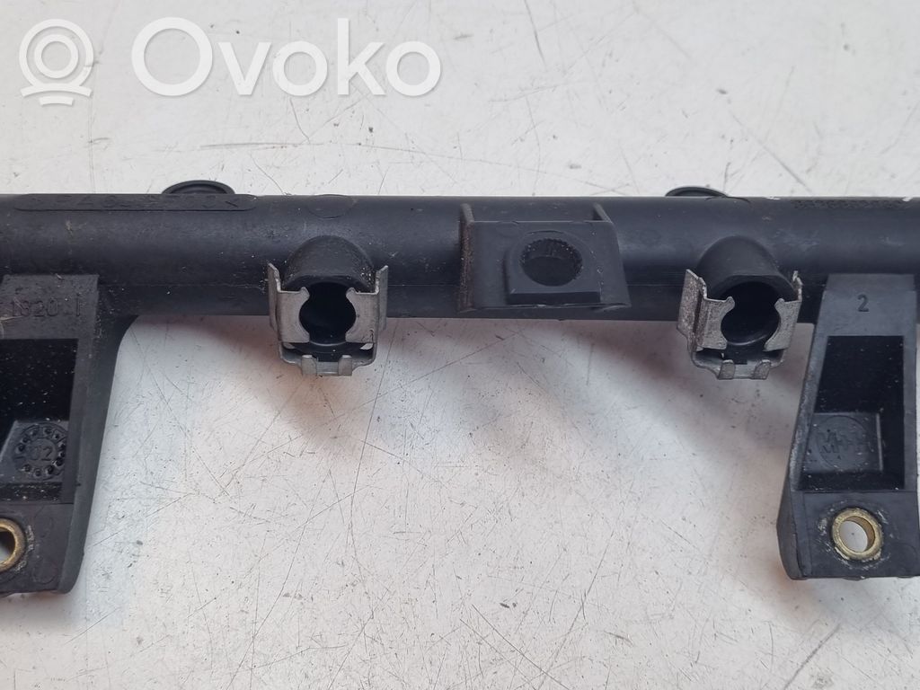 Citroen C3 Polttoainepääputki 