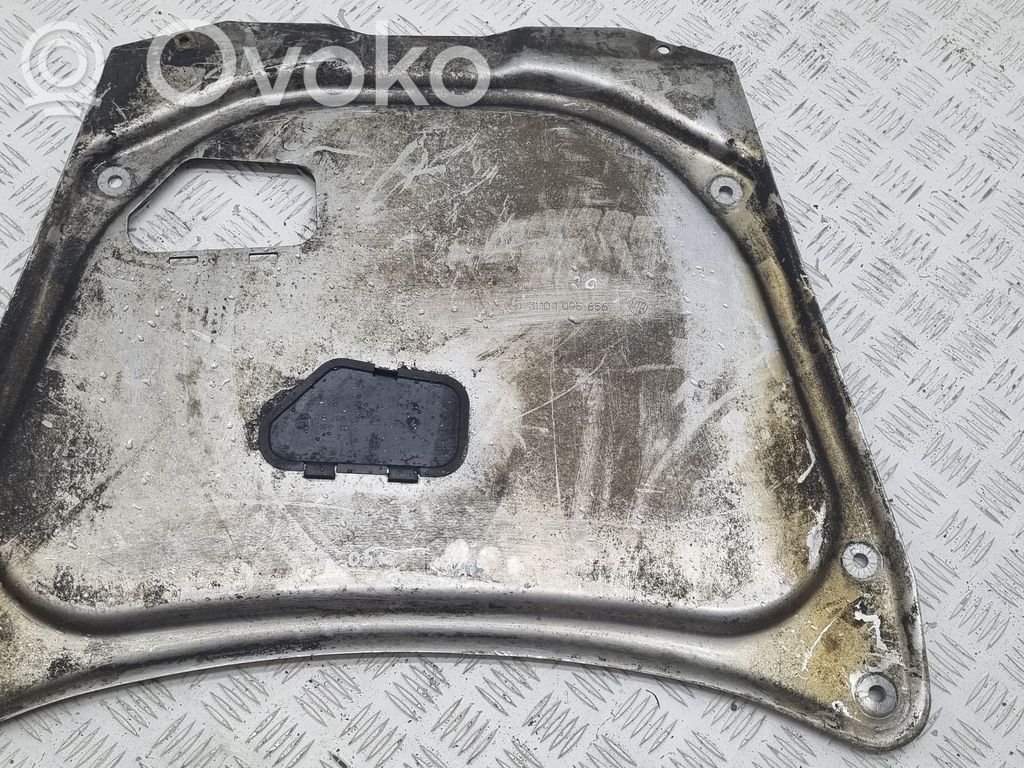 BMW X5 E53 Engine splash shield/under tray 