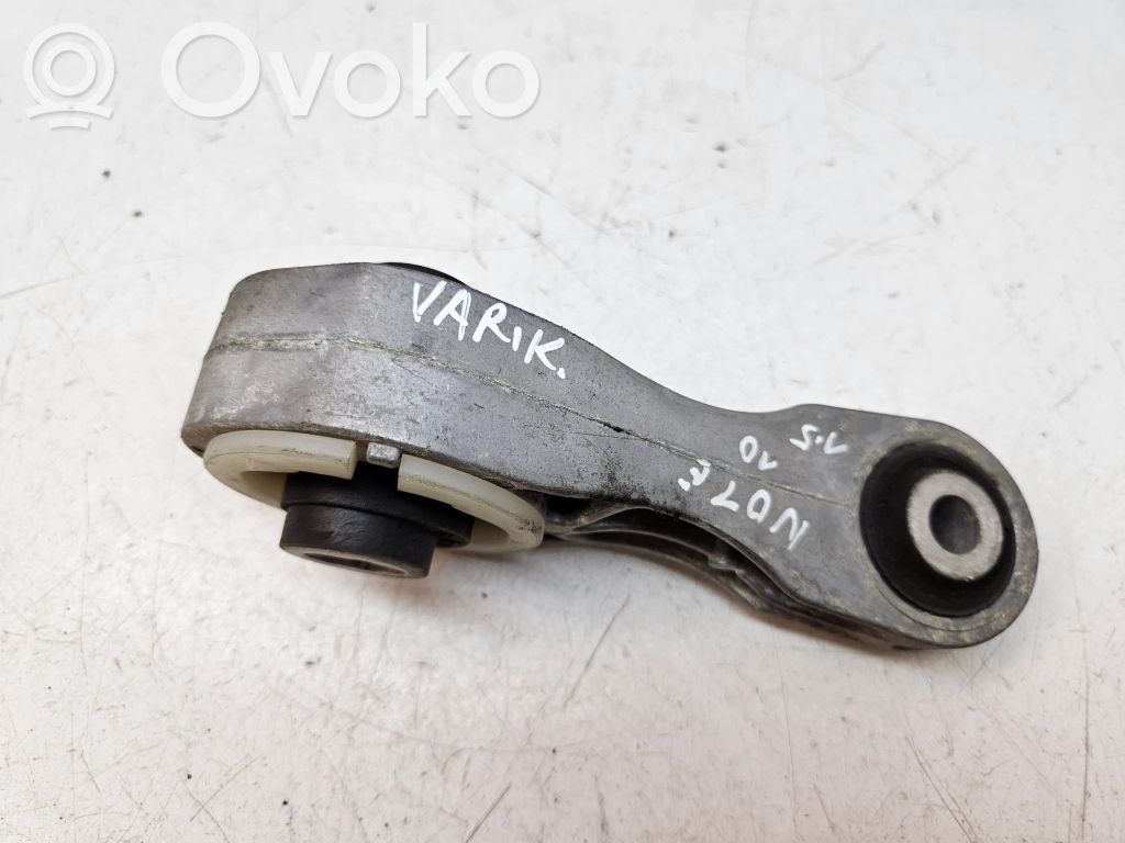 Engine mount bracket   326C62