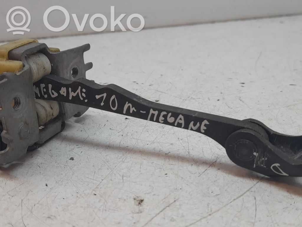 Renault Megane III Rear door check strap stopper 