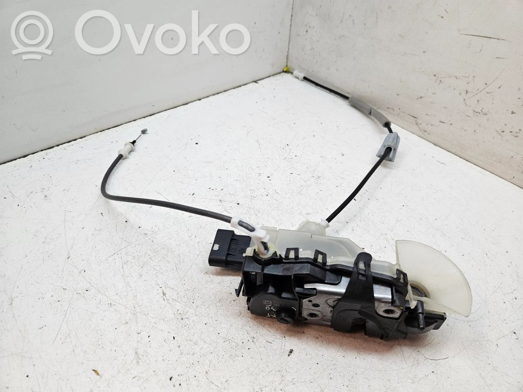 Citroen C3 Front door lock 