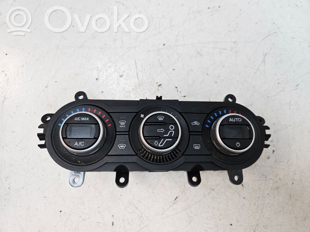 Climate control unit   AB3918C612EA