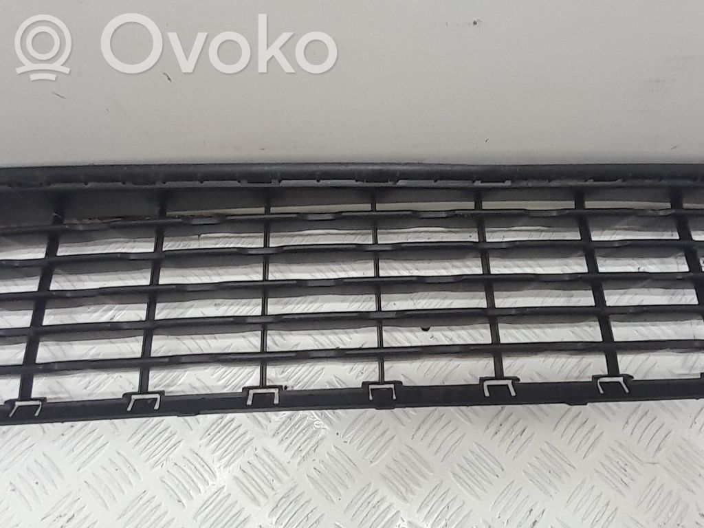 Citroen C3 Picasso Front bumper lower grill 