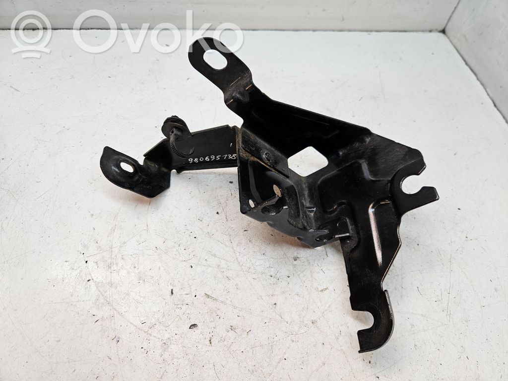 Peugeot Expert ABS pump bracket 