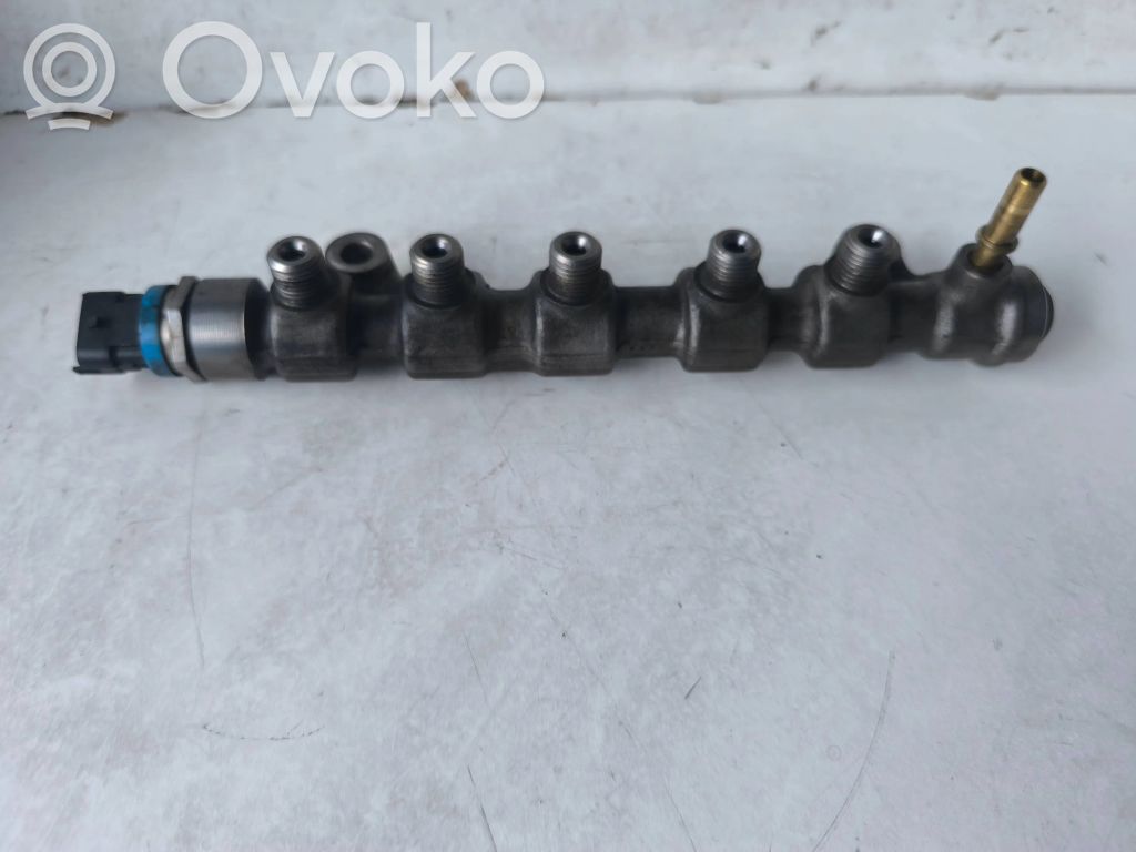 Opel Vivaro Polttoainepääputki 