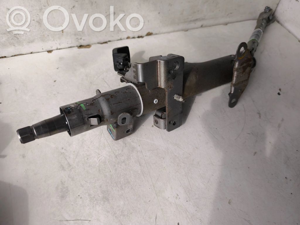Opel Vivaro Stūresrata ass 