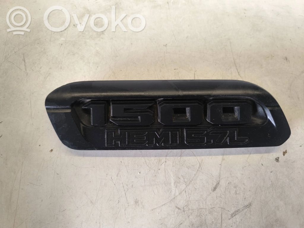 Ram 1500 DT Konepellin säleikkö 
