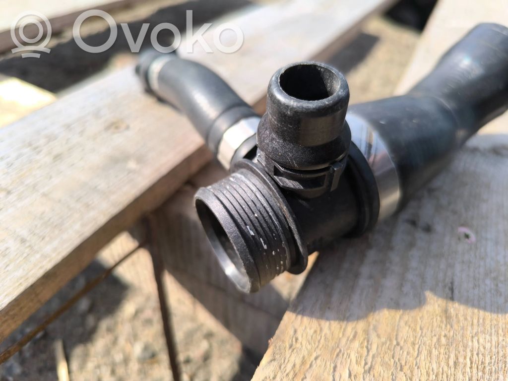 BMW 3 E90 E91 Engine coolant pipe/hose 