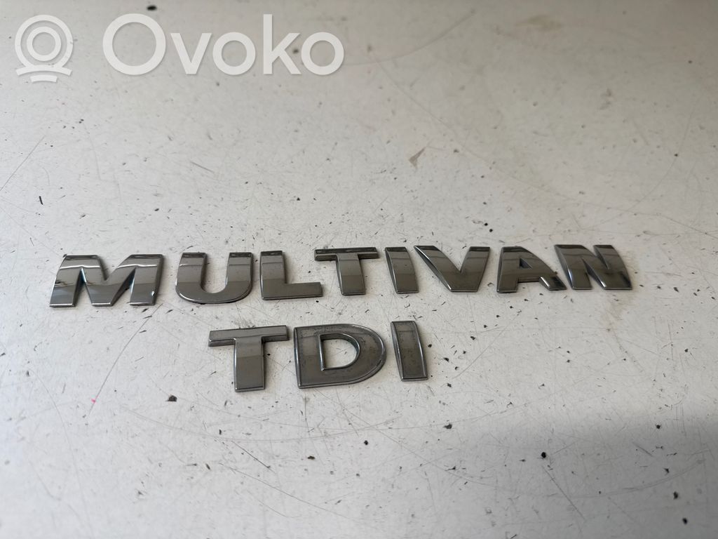 Letras de modelo de la puerta de carga