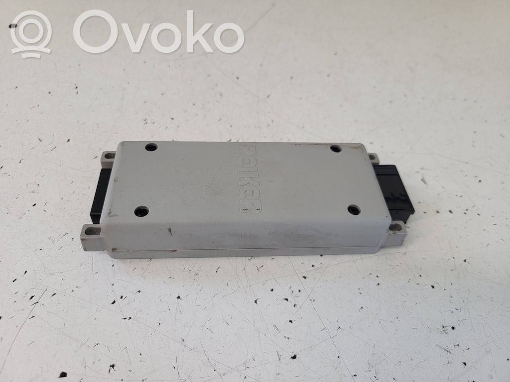 Volkswagen Transporter - Caravelle T5 Sterownik / Moduł sterujący telefonem 