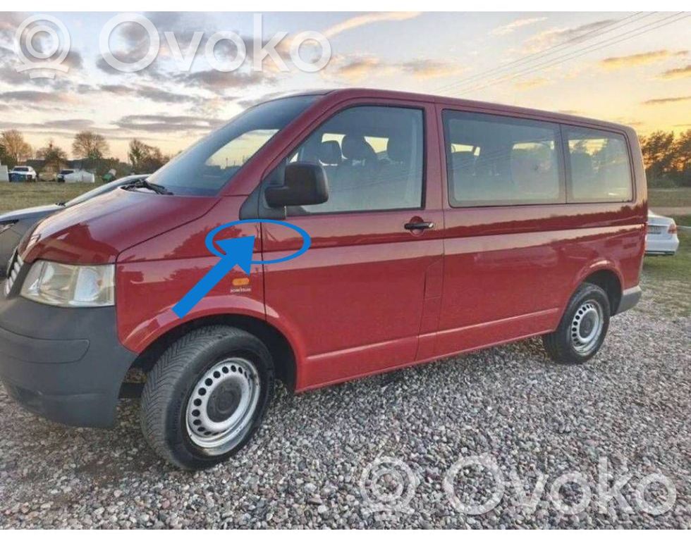 Volkswagen Transporter - Caravelle T5 Zawias górny drzwi przednich 